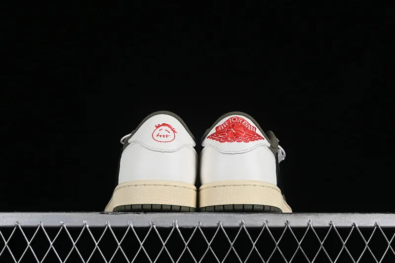All categories Air Jordan Jordan series basketball shoes Air Jordan 1 Low Travis Scott x Air Jordan 1 Low OG AJ1 Joe 1 undercut low DM7866-200